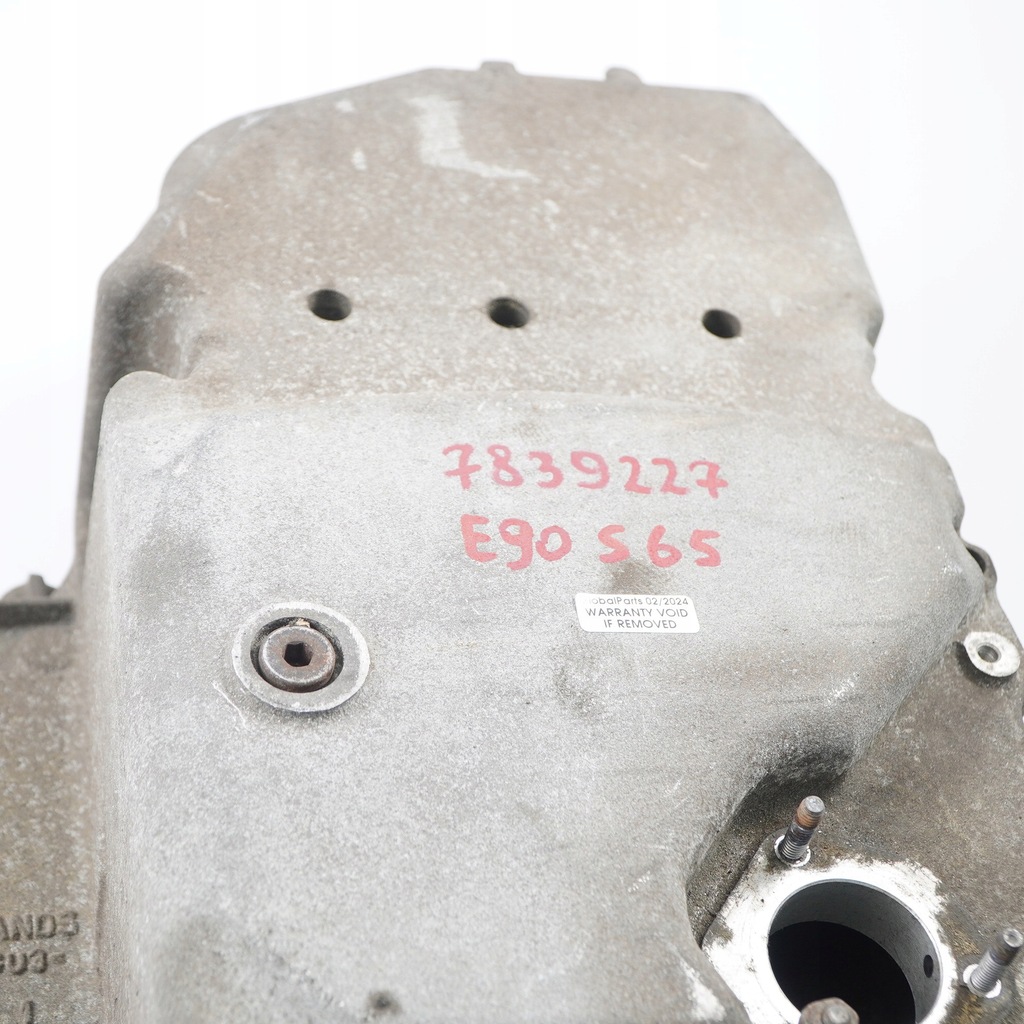 BMW E90 E91 E92 E93 M3 S65 Baia de ulei reparata 7839227 Product image