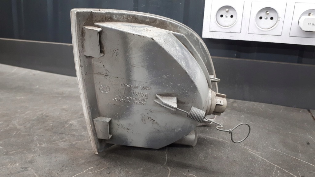 6R01489 semnalizare Mercedes Vito I w638 stanga fata 1996 - 2003 Product image