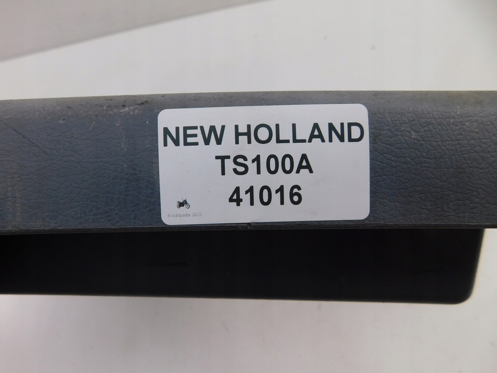 CAPAC DE UMPLURE NEW HOLLAND TS100A Product image