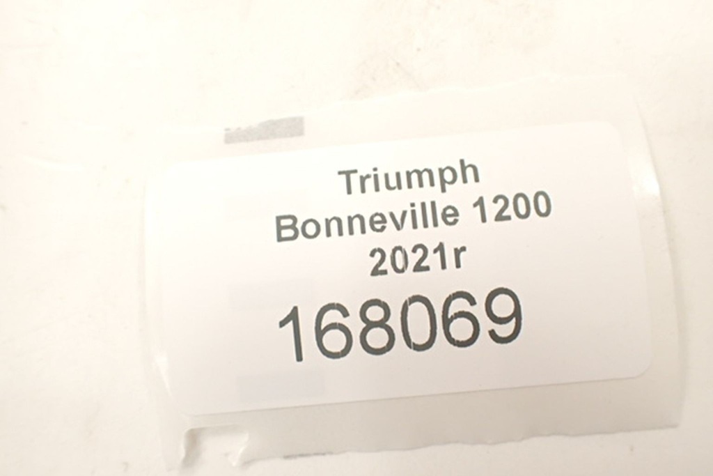 Triumph T120 Bonneville 1200 21- Aripa spate, pasaj roata Product image