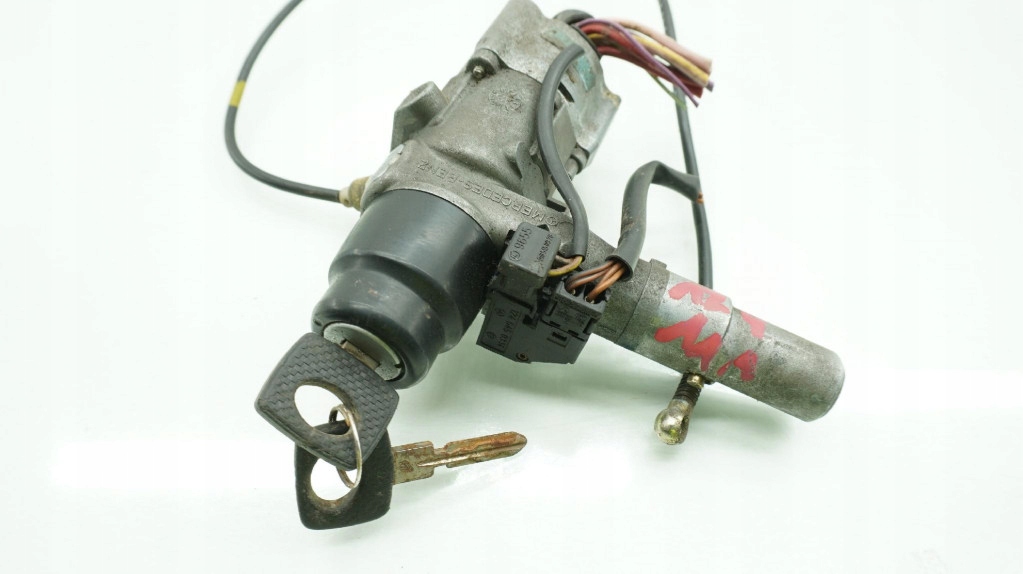 Comutator de aprindere Mercedes S124 W124 cu o taste de 3,0 b Automat Product image