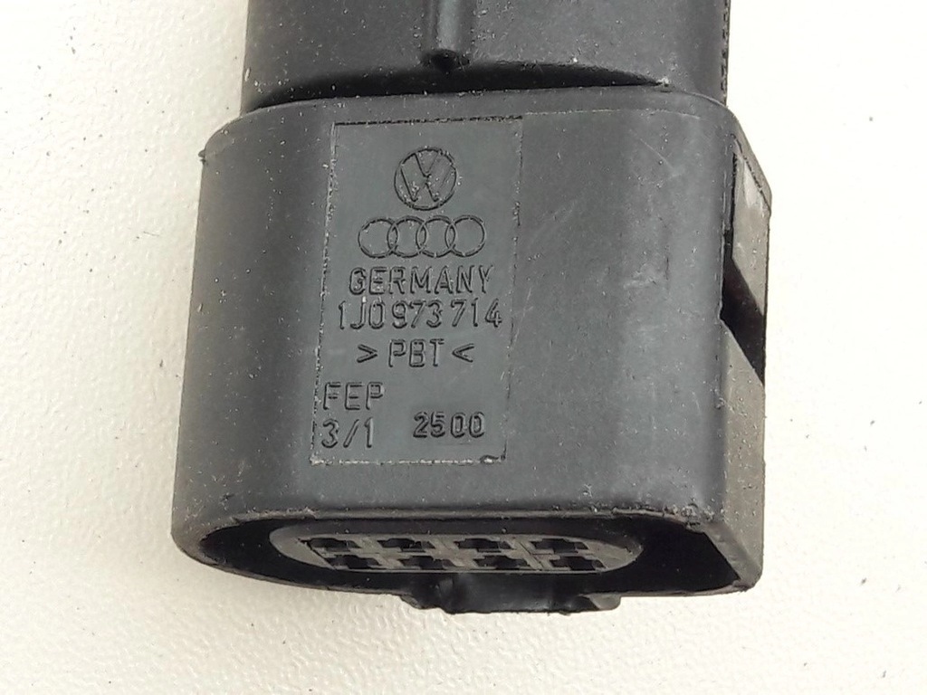 Cablaj prize uși Audi A8 II D3, dreapta față 02- Product image
