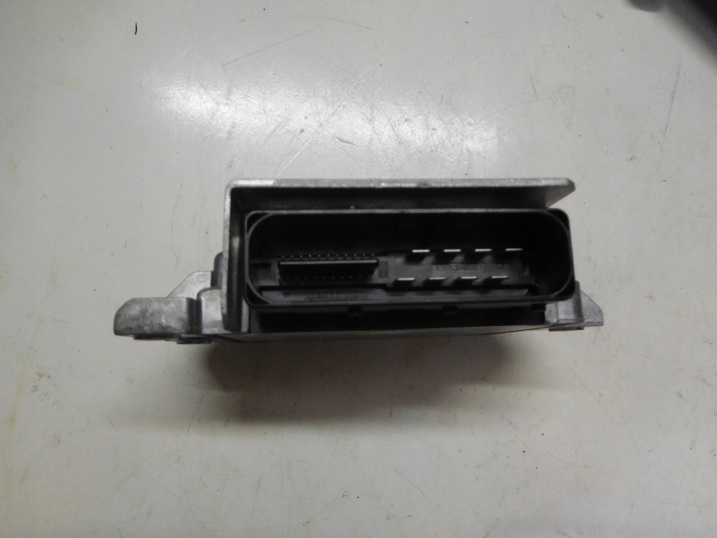 VW Volkswagen Passat B6 2005 modul frână de mână 3C0907801A Product image