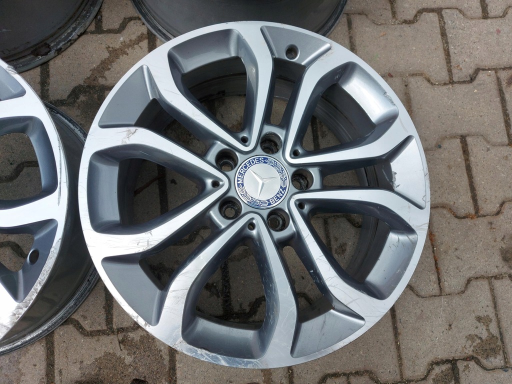 JANTE ALUMINIU MERCEDES W205 C300e 18' Product image