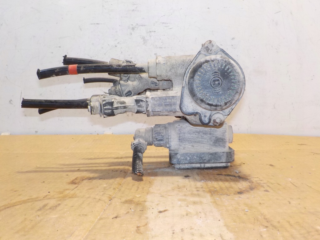 Renault / Volvo Driver / Modulator EBS KNORR-BREMSE 21122038 Product image
