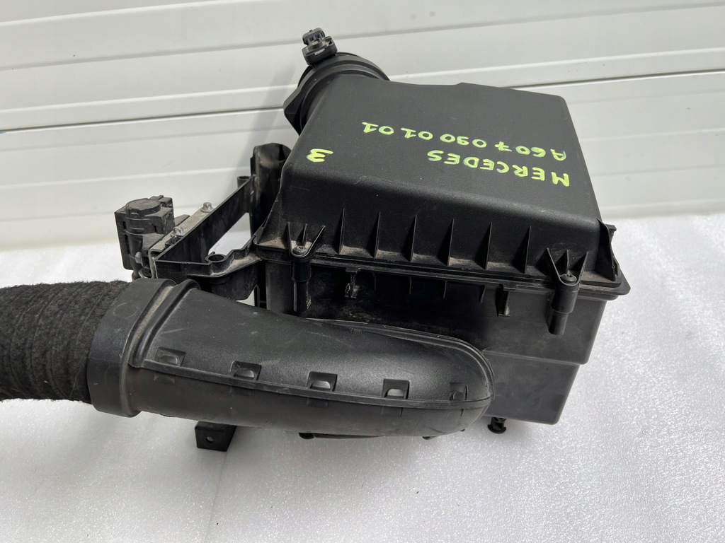 Carcasa filtrului de aer Mercedes A6070900101 Product image