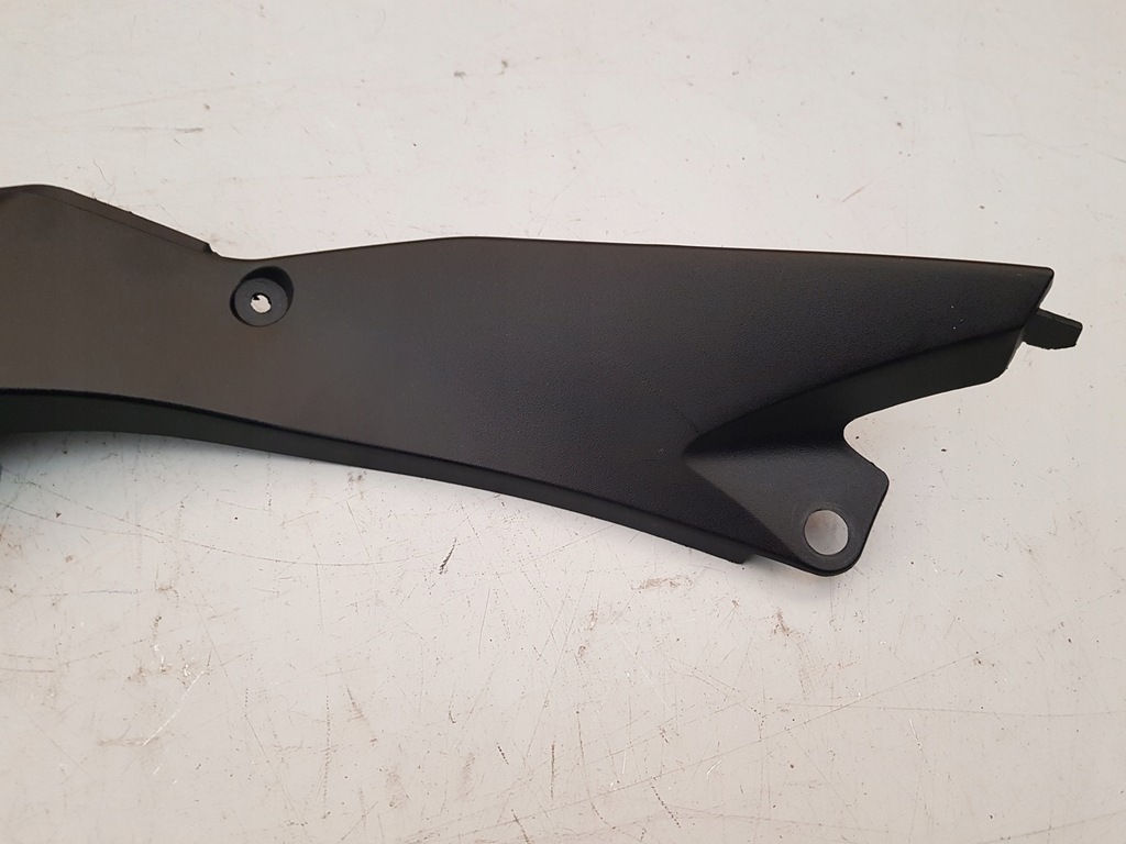 Sala de umplere a bolului din stânga dreapta Yamaha YZF 125 R 2008-2018 COVER 08- Product image