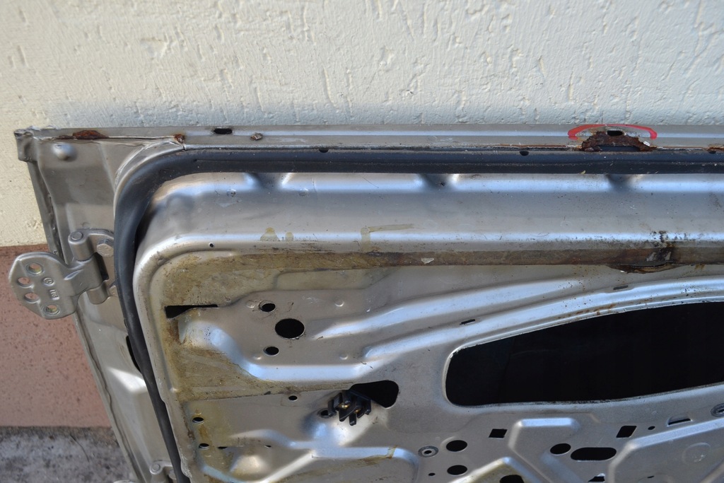 Mercedes W124 C124 Coupe Port stanga Product image