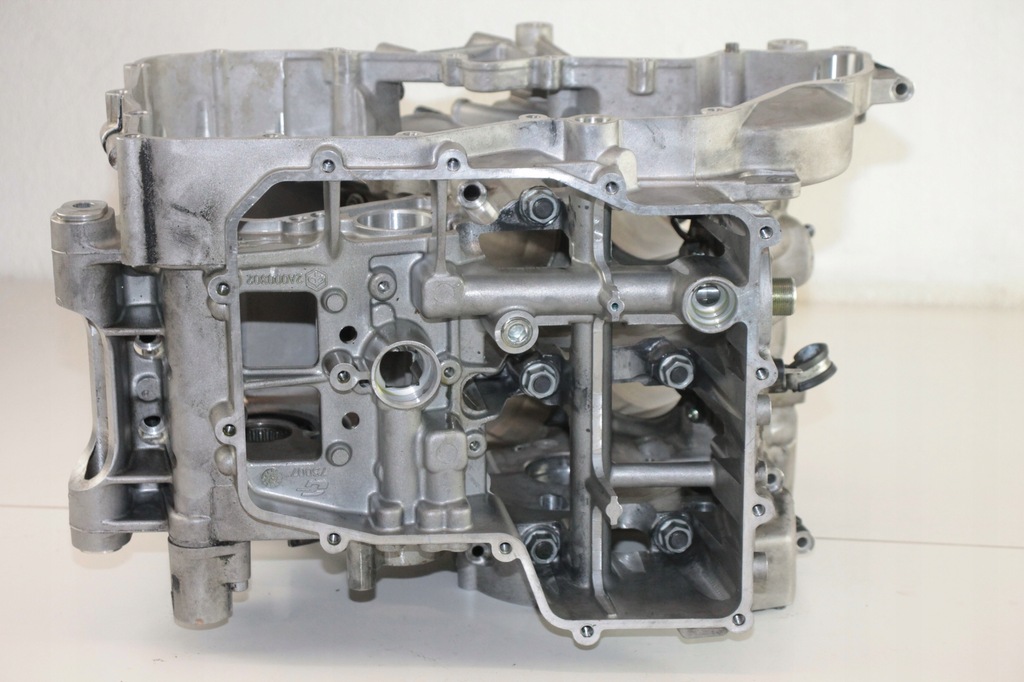 APRILIA RSV4 1000 CILINDRI PISTONI MOTOR BLOC CRANKER BLOC Product image