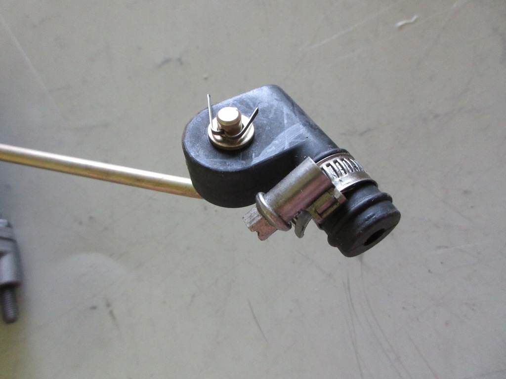 VALVĂ REGULATOR FORȚĂ DE FRÂNARE WABCO 4757100220 Product image