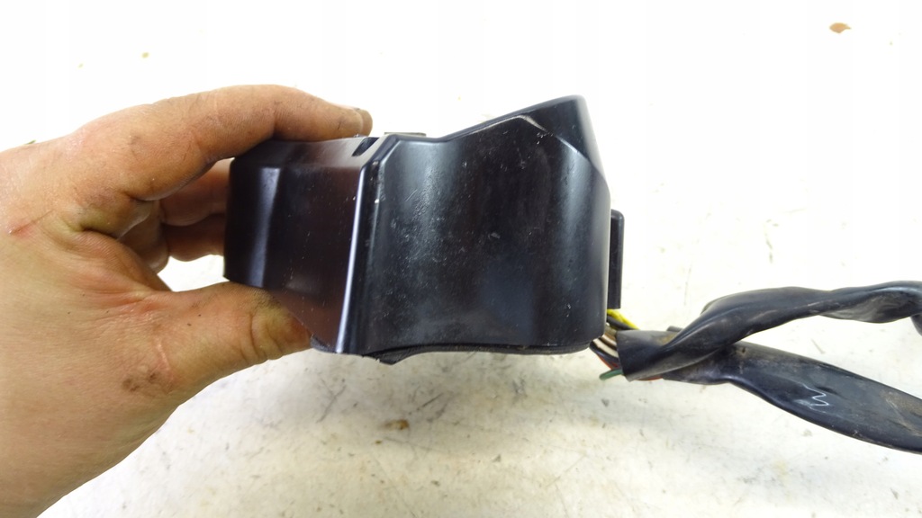 Honda Magna V45 Sabre 750C 750 C Consolă, semnalizatoare, contor Product image