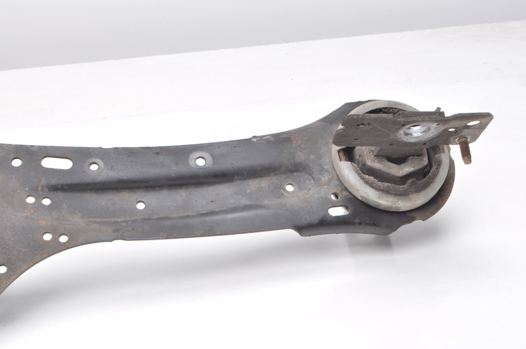VOLVO S60 V60 XC60 XC70 V70 S80 AWD 4X4 BRAȚ SPATE BRAȚ DREPT 6G91-5A969 Product image