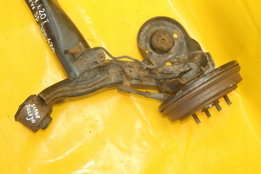 Hyundai i20 KIA 5D Axa spate Product image
