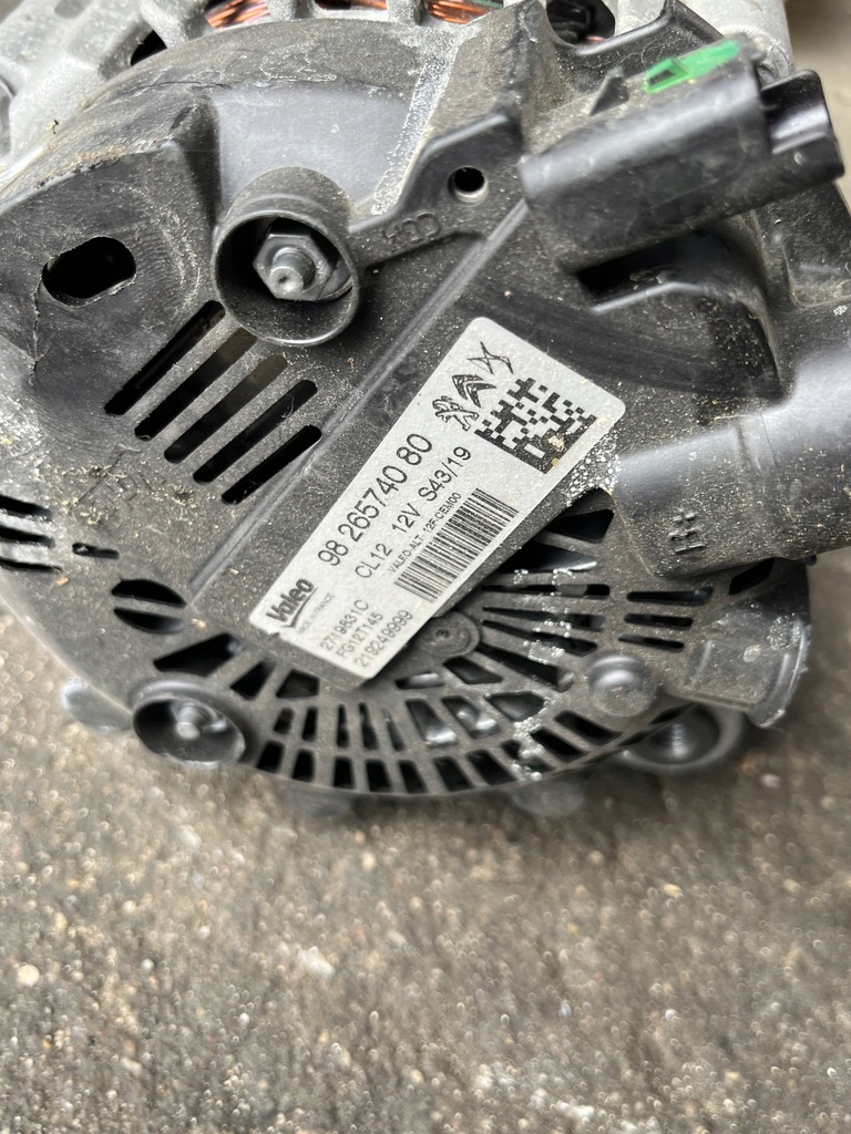 Peugeot Citroen - alternator 9826574080 Product image