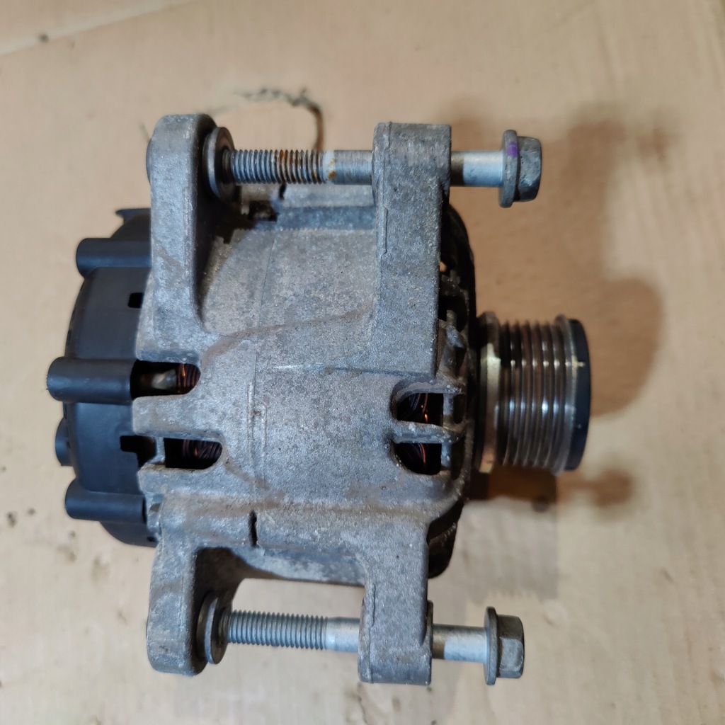 ALTERNATOR CITROEN PEUGEOT 1.2VTI 9826574080 Product image