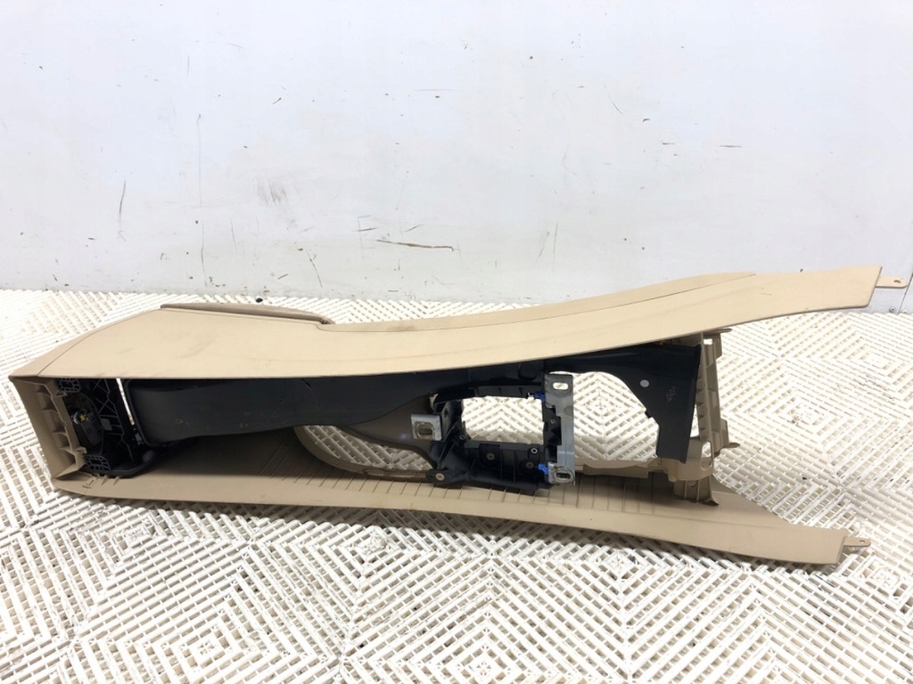 Tunel central BMW F30 Sedan/Limuzină 11-18 6750121 Consola Product image