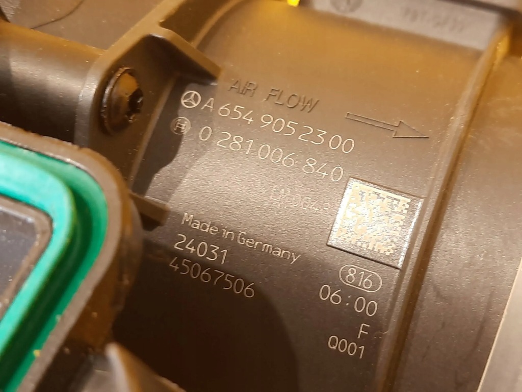 Mercedes CLA W118 GLB X247 CARCASA FILTRU AER A6540900201 Product image