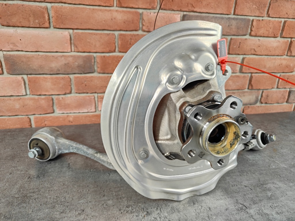 BMW G01 X3 G02 X4 Hub stânga Product image