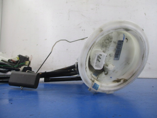 BMW SERIA 5 523i 2.5 V6 SENSOR NIVEL POMPA COMBUSTIBIL 6764141 Product image