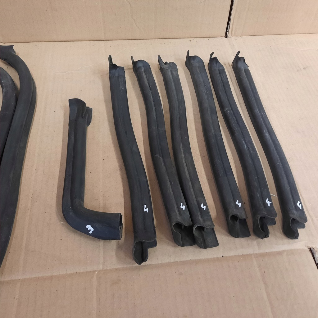 Garnitura parbriz BMW e46 Product image
