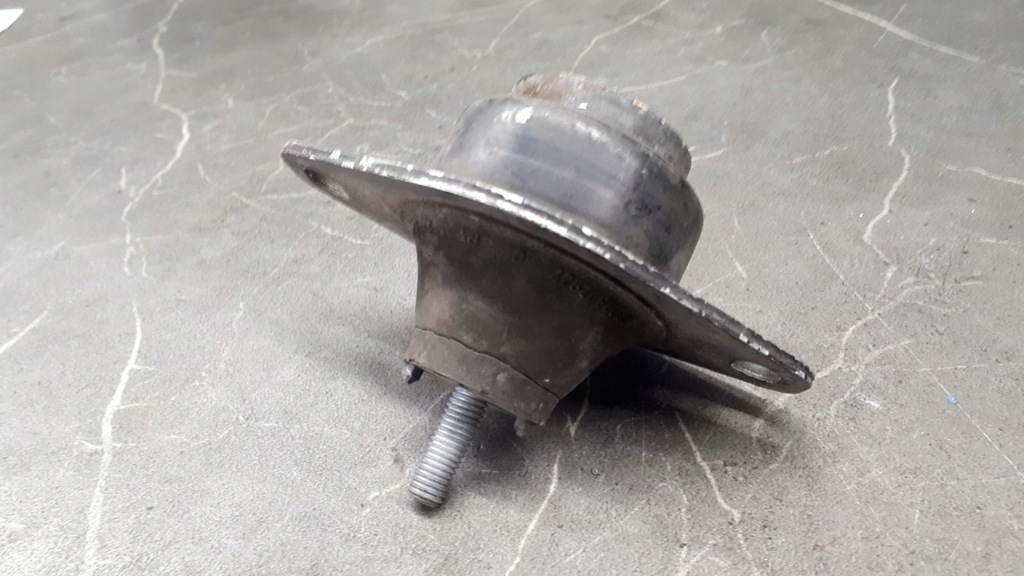 7700802927C suport motor RENAULT 19 Product image