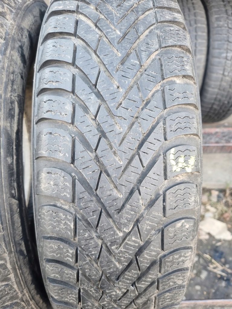 175/65R15 Pirelli Cinturato Iarna Product image