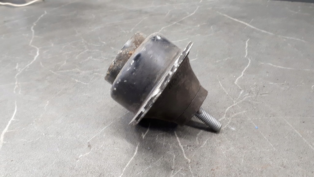 7700802927C suport motor RENAULT 19 Product image
