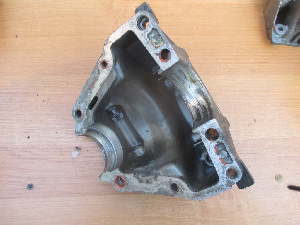 FIAT 1.2 1.4 8V 16V CARCASA TRANSMIȚIE 5 6 VITEZE 73502791.1 C51451344 Product image