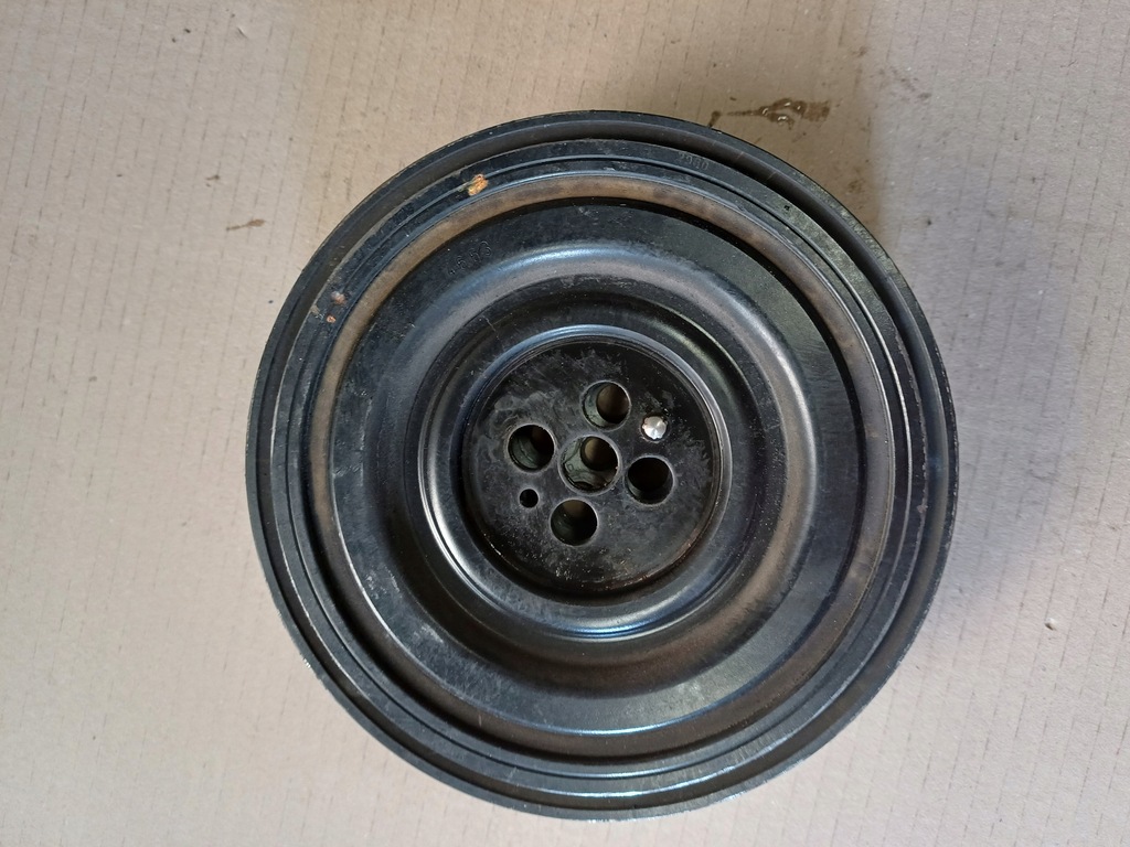 Roata de centură 2.0D Land Rover Discovery Sport L550 No. G4D3-6316-AC Product image
