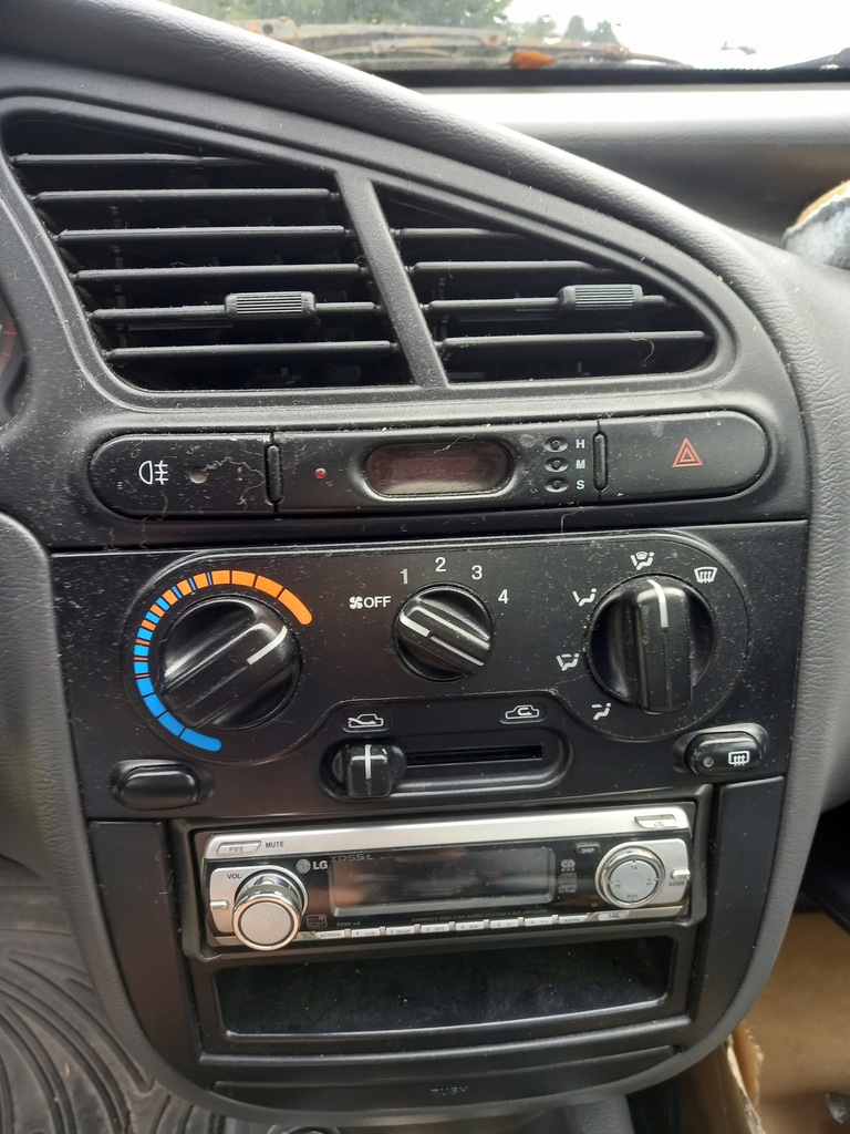 Bandă lămpi spate, stânga DAEWOO LANOS 96-2000 1.6 benzină Product image