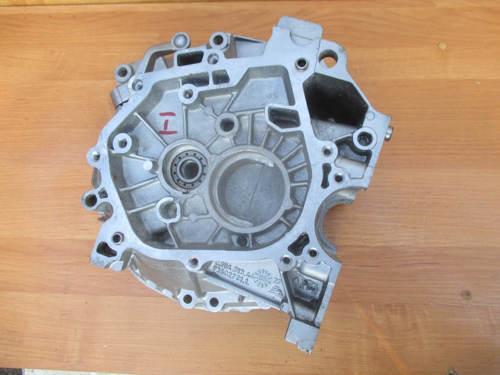 FIAT 1.2 1.4 8V 16V CARCASA TRANSMIȚIE 5 6 VITEZE 73502791.1 C51451344 Product image