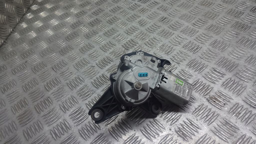 MOTOR STERGATOR SPATE RENAULT CLIO III 8200311486 Product image