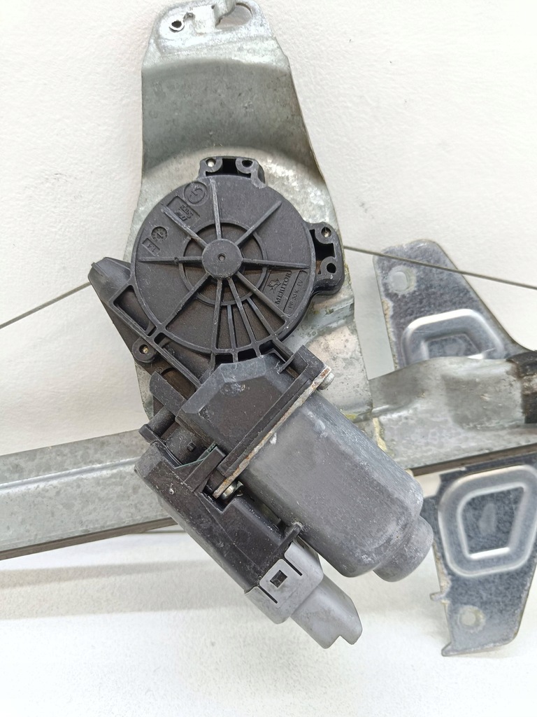 Citroen C4 și Picasso 2007 ridicare electrică a ușii din spate Product image