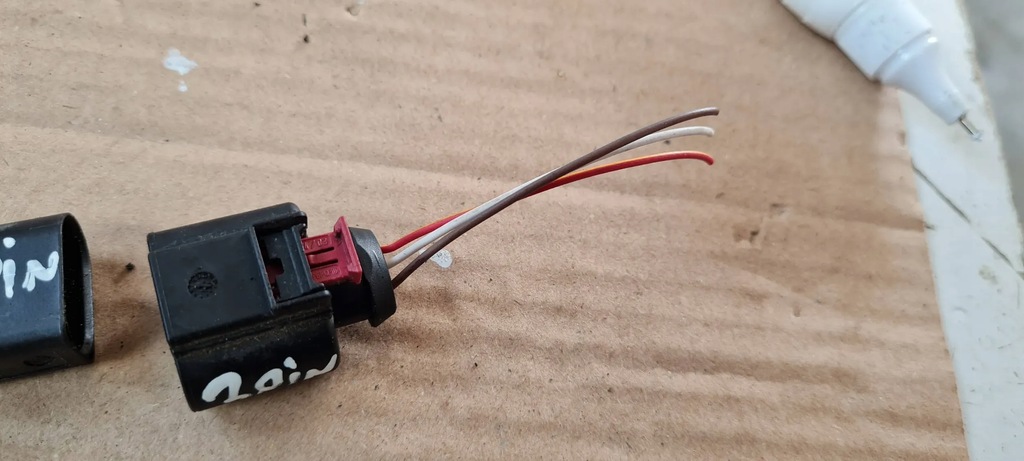 A5 8W CUBE 1J0973803 VW AUDI A4 B9 8W A5 Q7 4M Q5 80A Product image