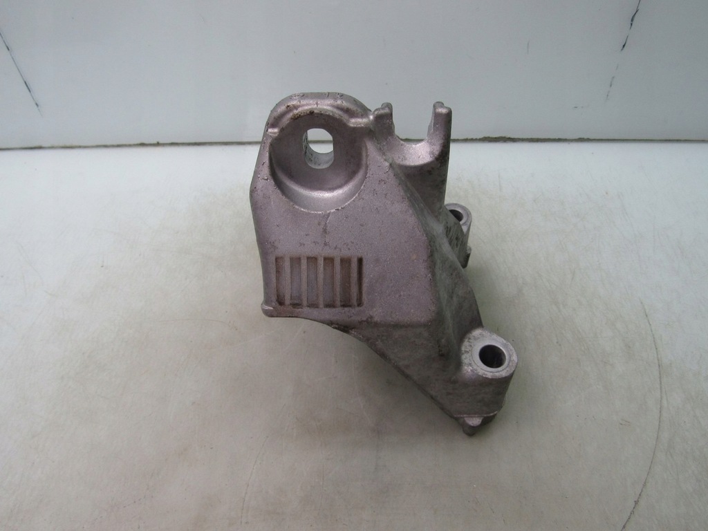 SUPORT MOTOR CX-60 2.5 23R, SUPORT FAȚĂ DREAPTA, SUPPORT FAȚĂ DREAPTA Product image