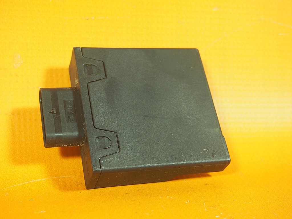 Controler pompă de combustibil Audi S3 8V TFSI 8v0907159 Product image