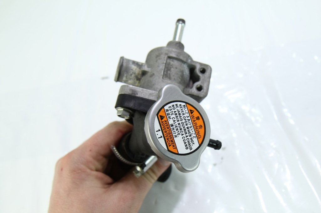 SUZUKI GSX 250 R 17-20 TERMOSTAT Product image