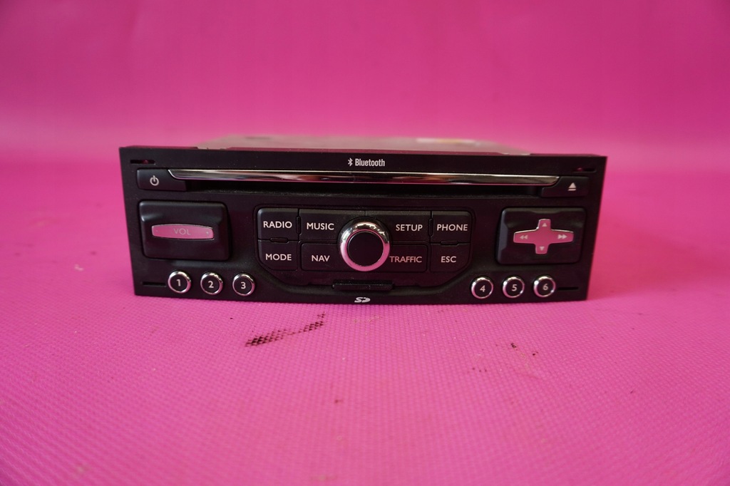 RADIO NAVIGATION PEUGEOT 5008 96661984XT RNEG Product image