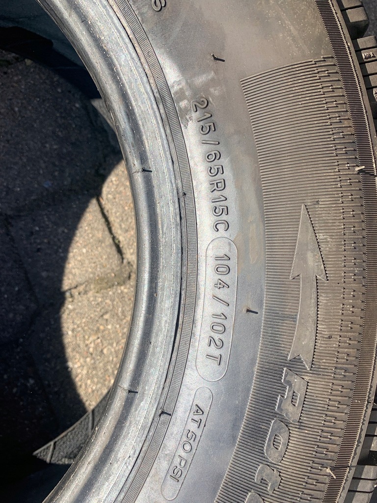 1buc BFGoodrich Activan Winter 215/65/15 C 8.6mm Product image