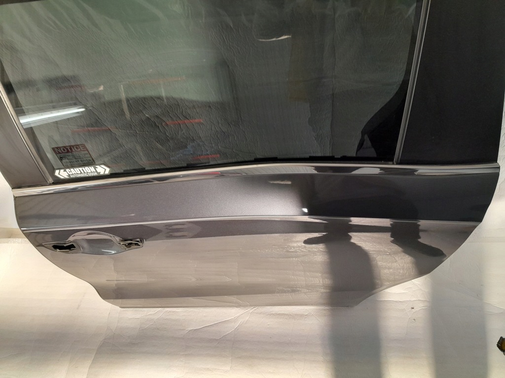 HONDA ODYSSEY V 18- UȘĂ CULISANTE STÂNGA SPATE NH797M Product image