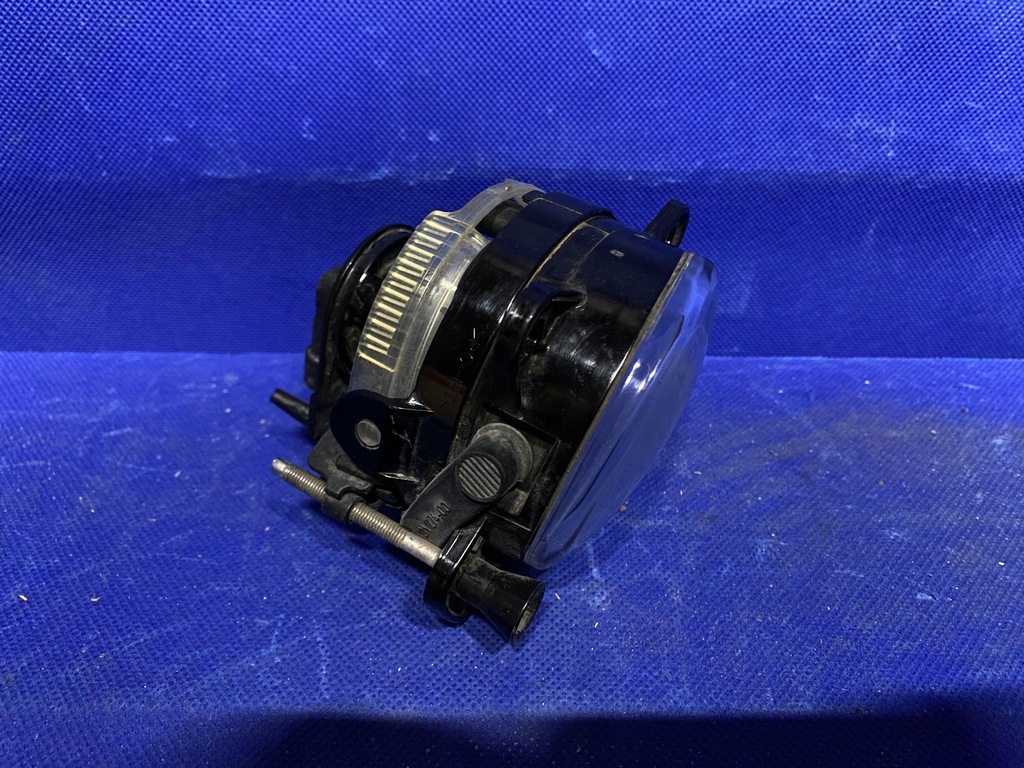 VW MULTIVAN T5 04-09 HALOGEN FATA STÂNGA HELLA 271.247-05 Product image