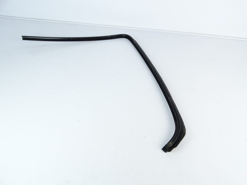 Mercedes Clasa S W220 BANDA DECORATIVA LUNETA STANGA Product image