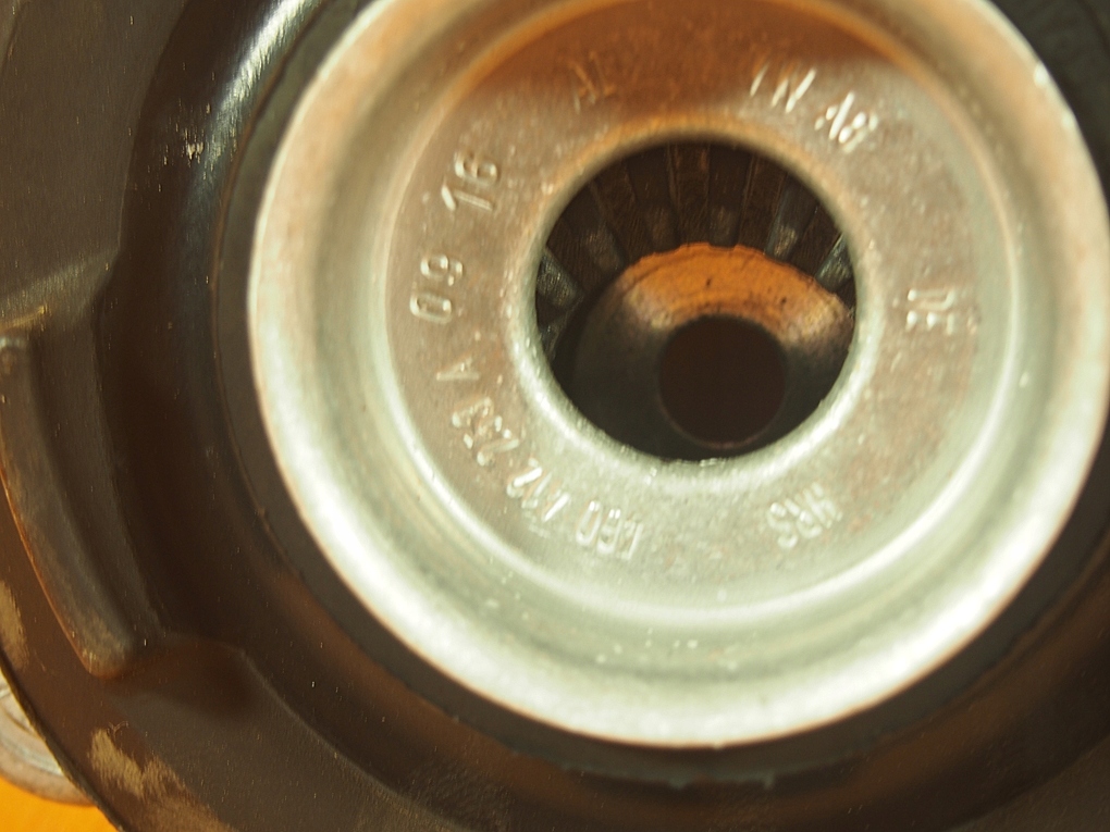 Rulment pentru suport amortizor Audi A7 4G LIFT 32KM 4g0412065c / 4g0412253a Product image