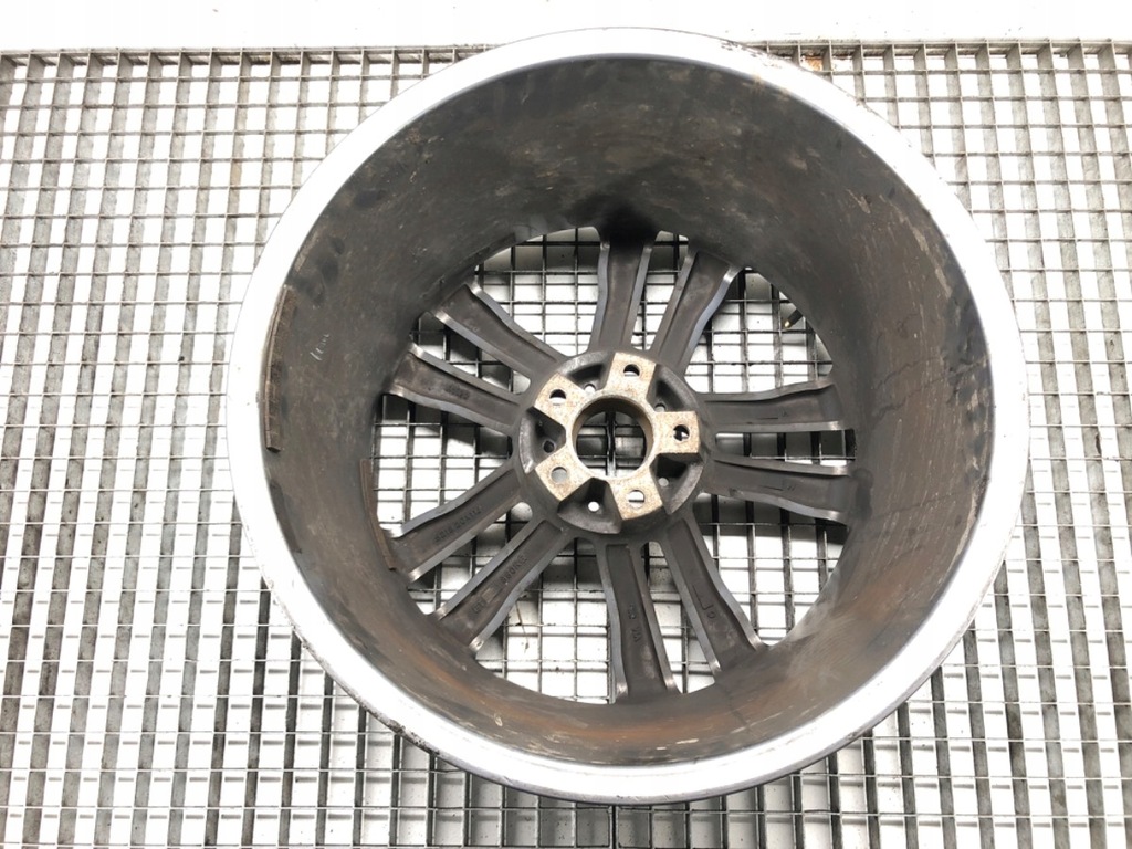 JANTE ALUMINIU 20" 11J 5X120 ET30 CENTRE 74 BMW E70 Product image