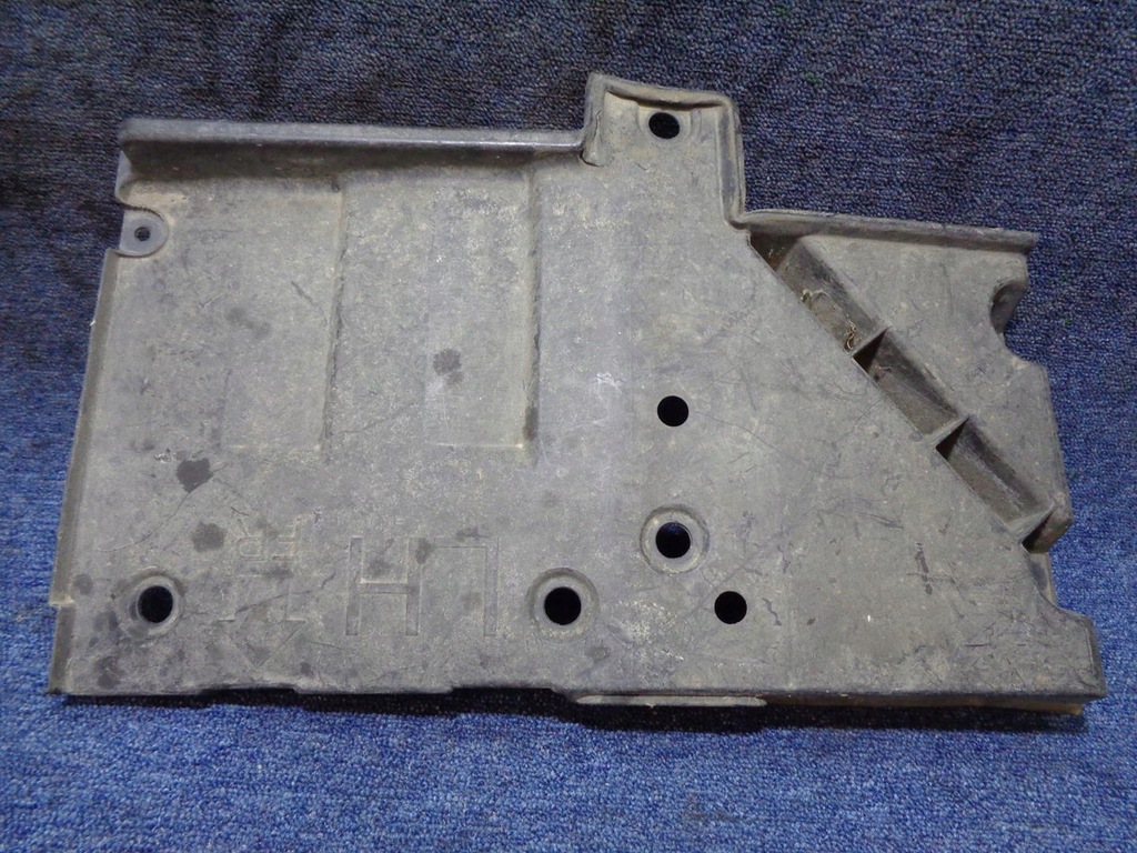 CAPAC ȘASIU 77711-55L00 SUZUKI SX4 FIAT SEDICI LIFT 10-14 ani. SPATE STÂNGA Product image