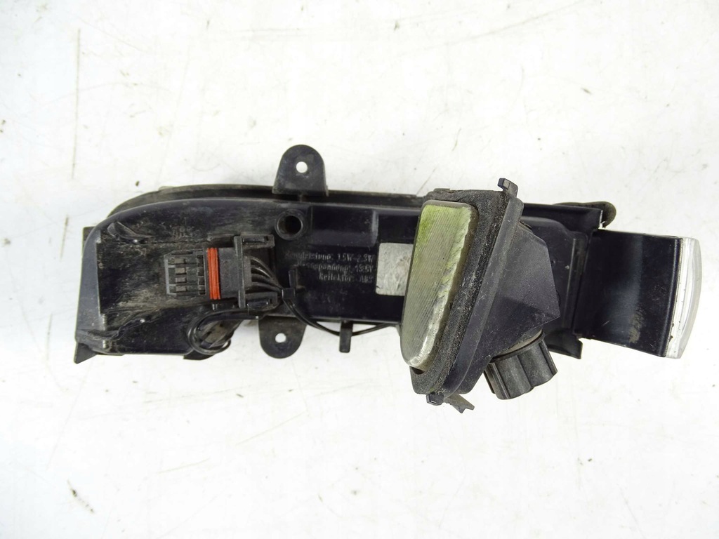 Mercedes Clasa E W211 SEMNALIZARE, OGLINZĂ DREAPTA Product image