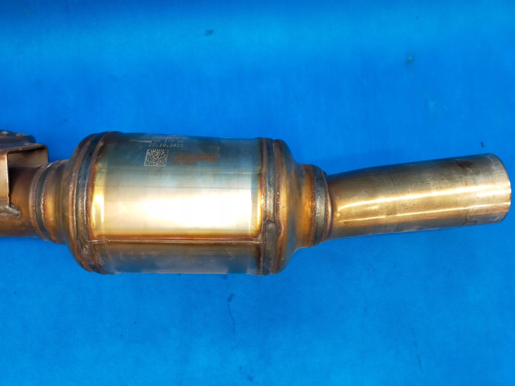 SKODA KAMIQ 2023 R 1.5 TSI 110KW CONECTOR TEAV CATALITIC 2Q0131701AL Product image