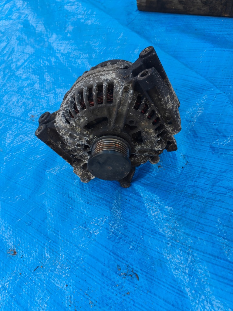 ALTERNATOR MERCEDES E W211 E 220 CDI 0124625002 A0121545902 Product image