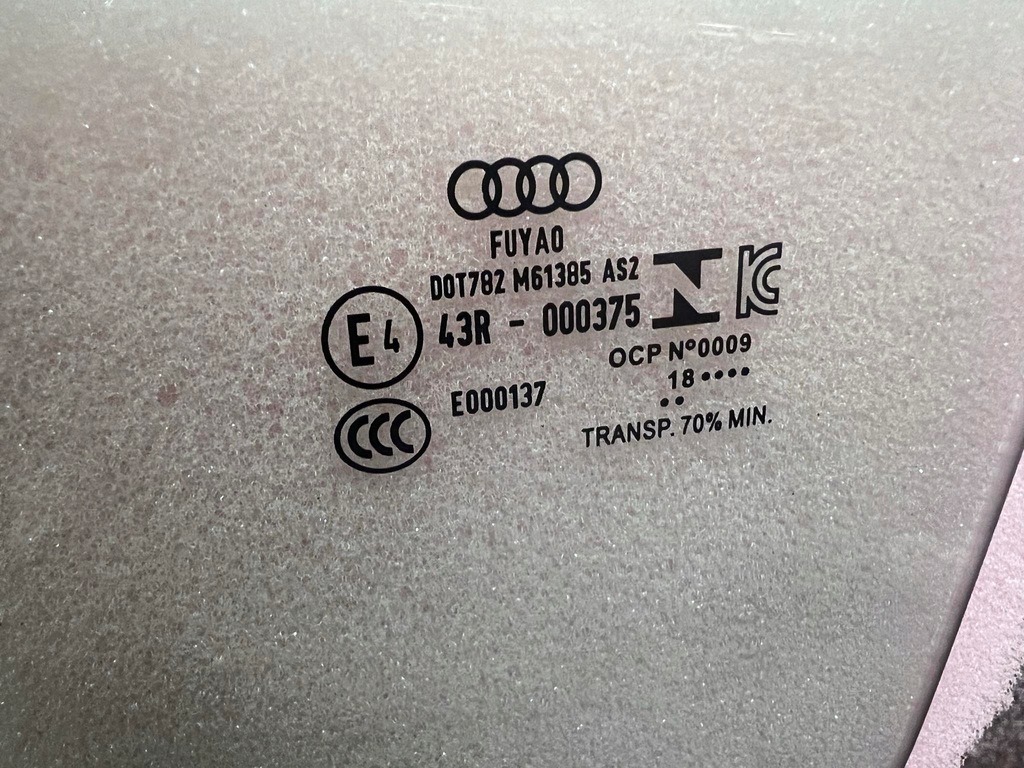 AUDI A6 S6 C8 GEAM USĂ SPATE STÂNGA 4K5845205 Product image