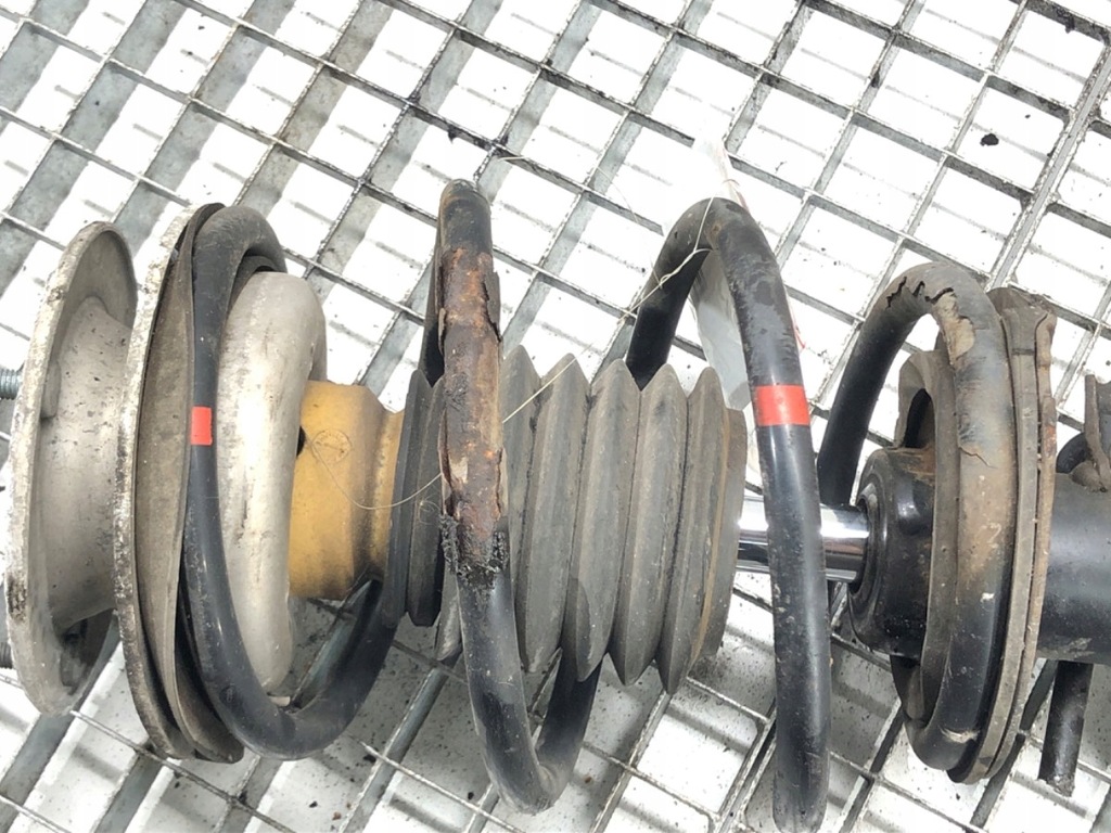 AMORTIZOR STANGA FATA BMW E46 2.0 Estate 97-05 Product image